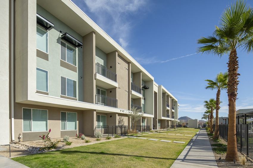 The Livano Deer Valley Apartments, 26800 N. 27th Avenue, Phoenix, AZ